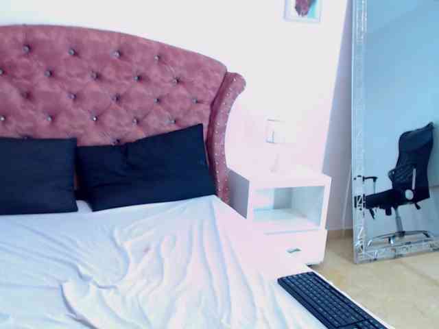 Maya-Baker webcam
