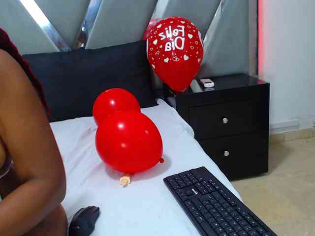 Maya-Baker webcam