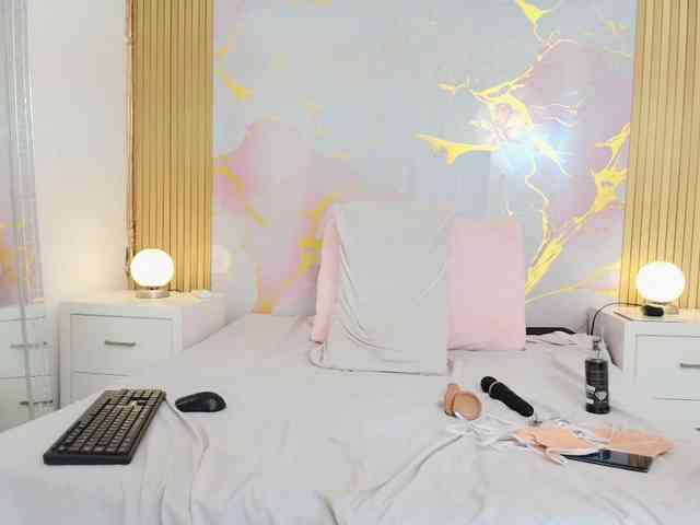 Maya-Baker Live Webcam on BongaCams Maya-Baker Live Webcam on BongaCams
