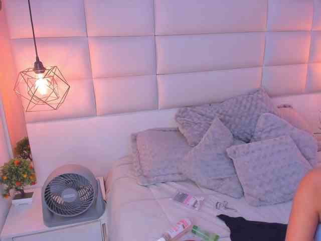 salome-smitth webcam