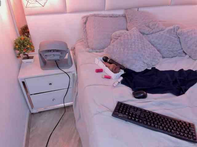 salome-smitth webcam