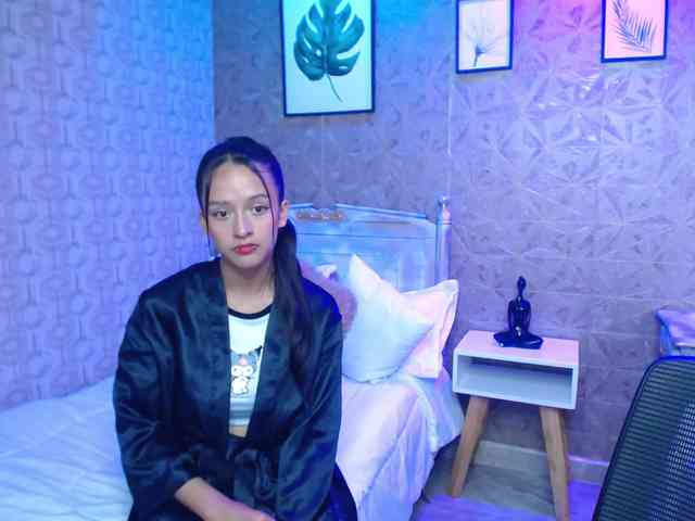 salome-smitth webcam