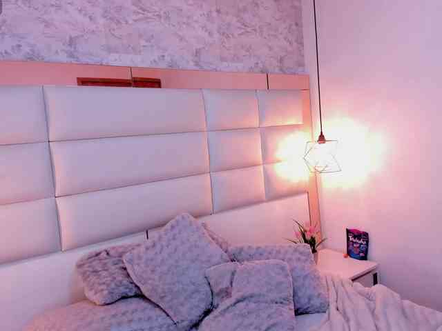 salome-smitth webcam