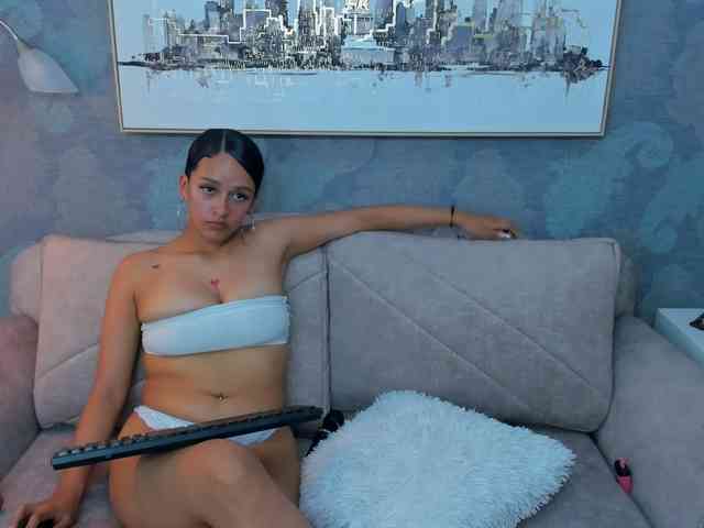 salome-smitth webcam