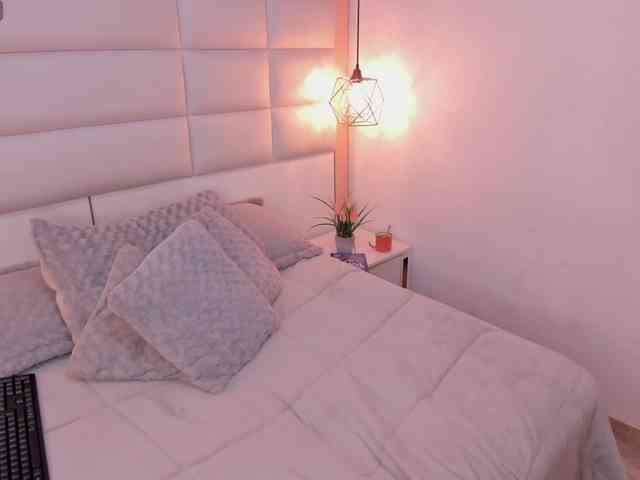 salome-smitth webcam