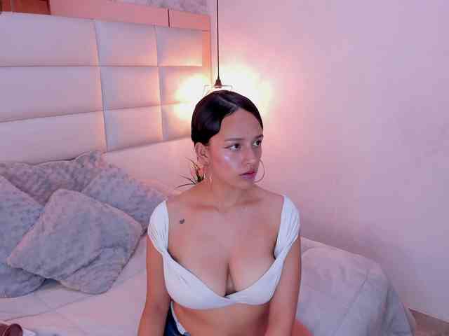 salome-smitth webcam