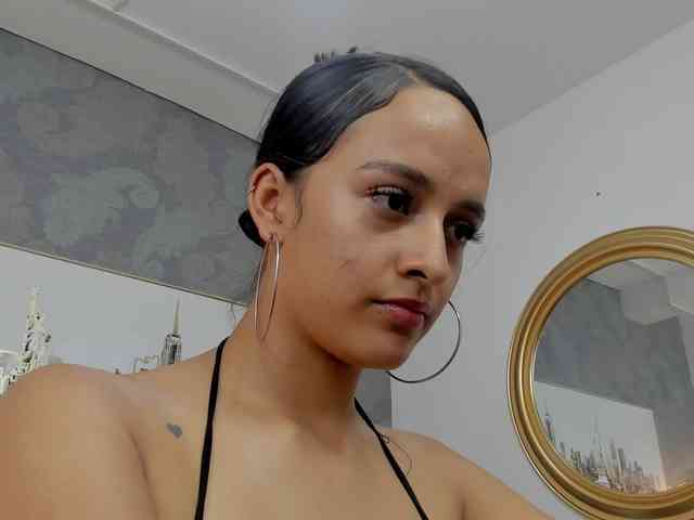 salome-smitth webcam