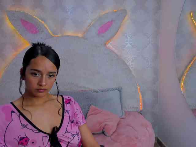 salome-smitth webcam