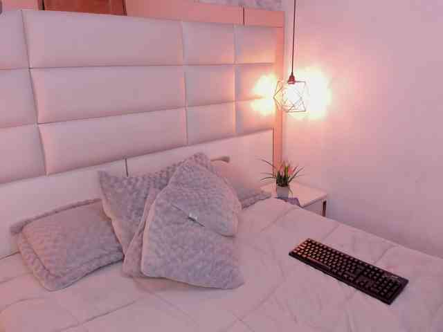 salome-smitth webcam