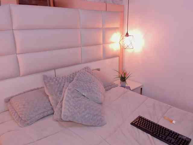 salome-smitth webcam