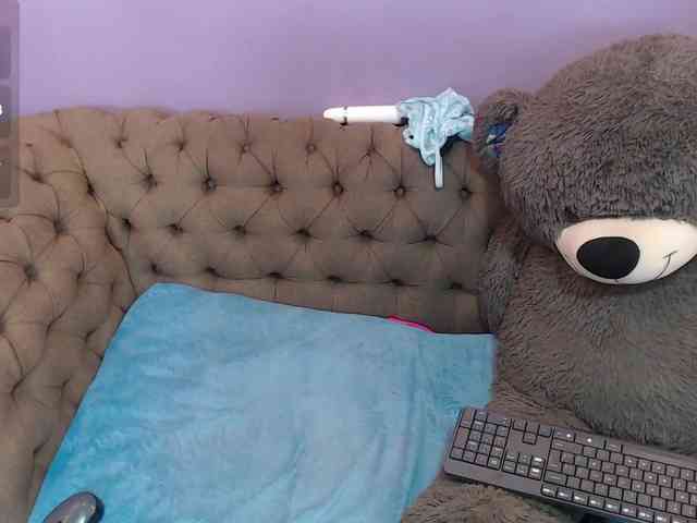 Mia-castillo webcam