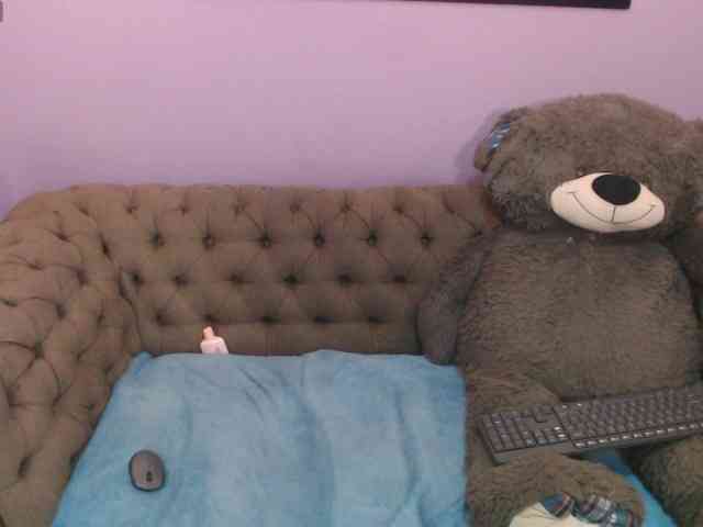 Mia-castillo webcam