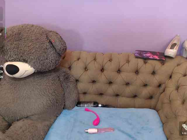 Mia-castillo webcam