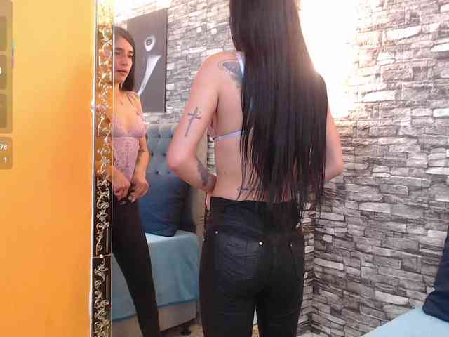 Mia-castillo webcam