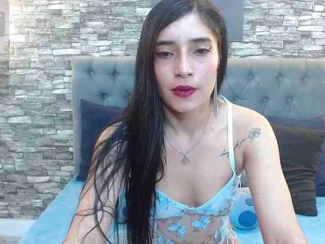 Mia-castillo webcam