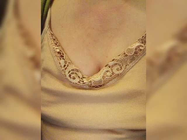 TitiKate's BongaCams show and profile