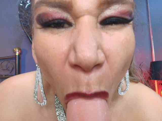chat with online MelaniaKnauss