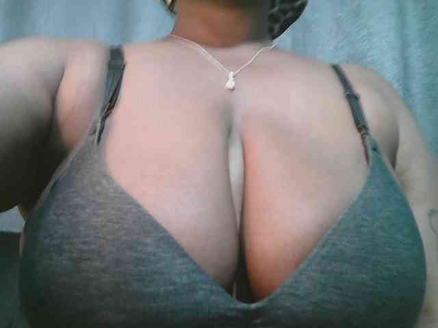 Sexylovee01 webcam