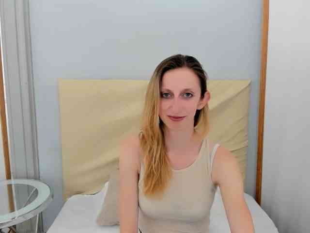 AliceFantasy webcam