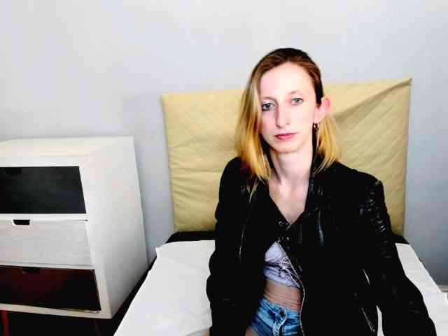 AliceFantasy webcam