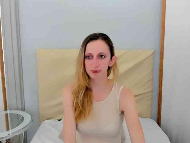 AliceFantasy webcam