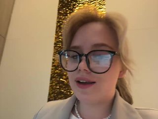 MissAlis Porn Show