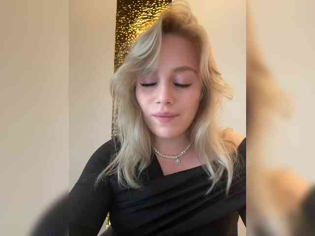 adult free cam MissAlis