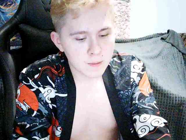 Krauchi0 Live Webcam on BongaCams