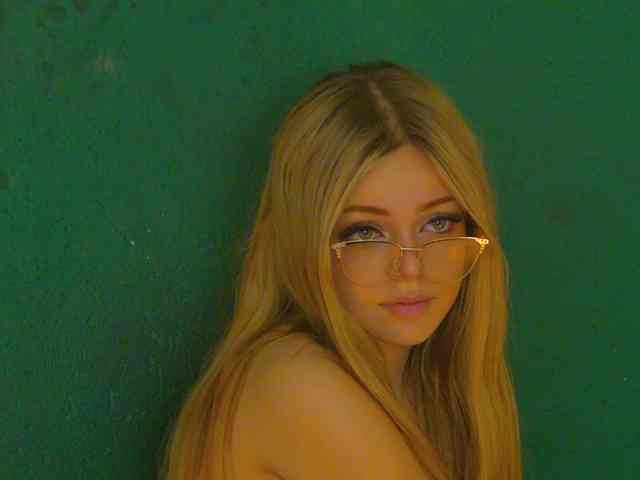 LittlePoem webcam