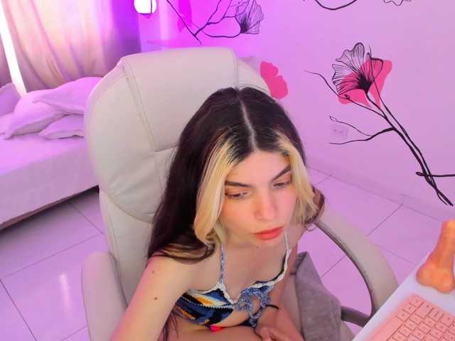 Isabela-Fiorelli webcam bongacams model stream image