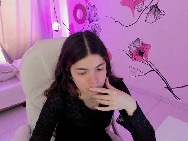 Isabela-Fiorelli's BongaCams show and profile