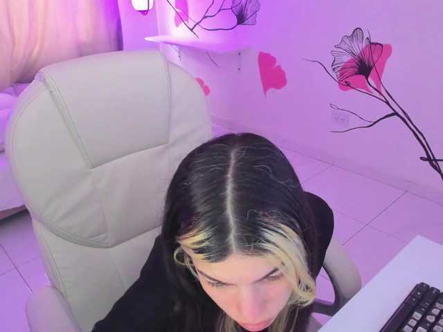 Isabela-Fiorelli webcam bongacams model stream image