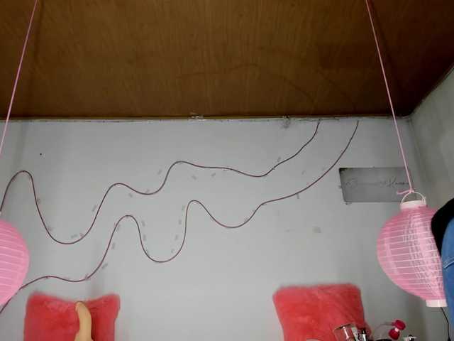 Shannon-kane Live Cam on BongaCams