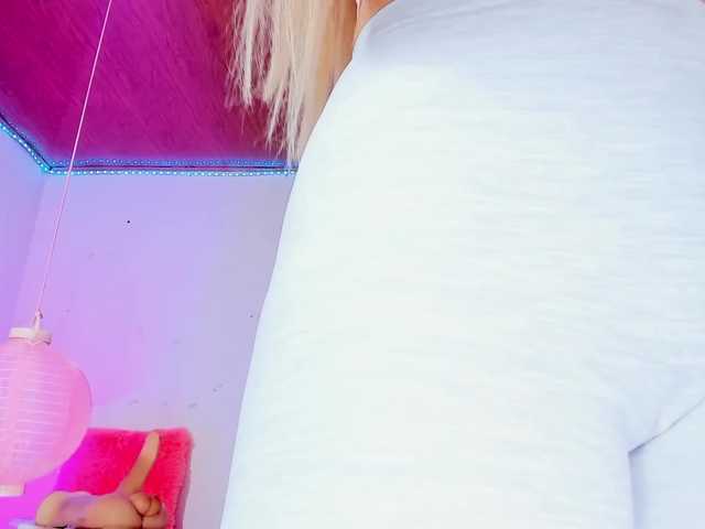 Shannon-kane's BongaCams show and profile