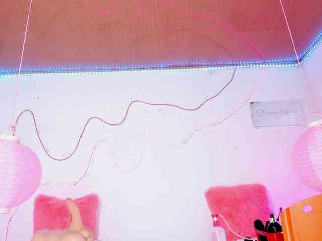 Shannon-kane Live Webcam on BongaCams