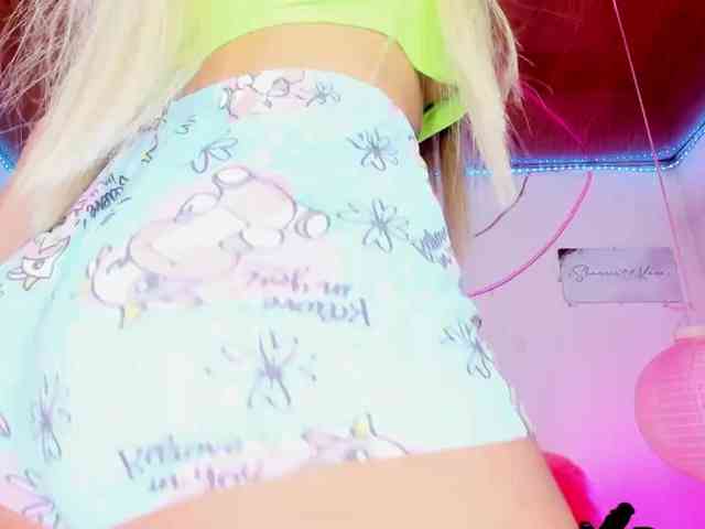 Shannon-kane Live Webcam on BongaCams