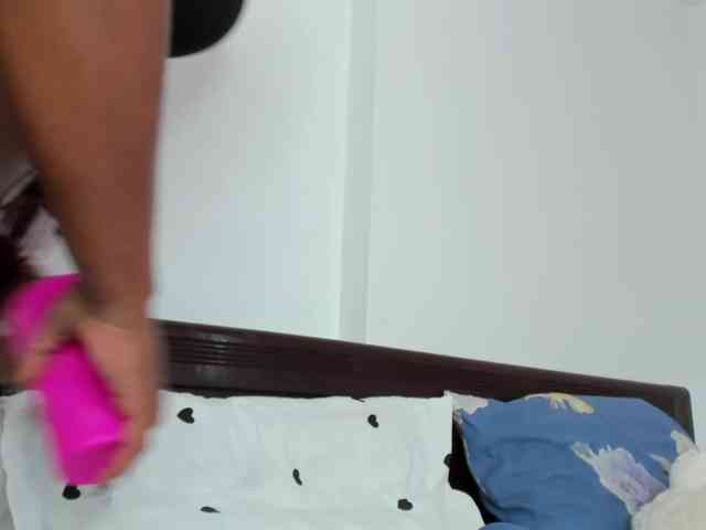 krystal-Jackson webcam