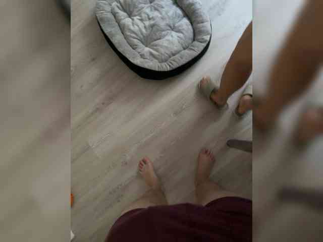 LuxeConnection webcam