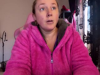 NylonQueen Porn Show