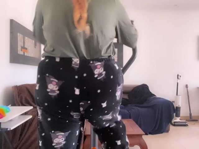 NylonQueen's BongaCams show and profile