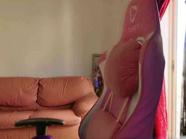 NylonQueen webcam