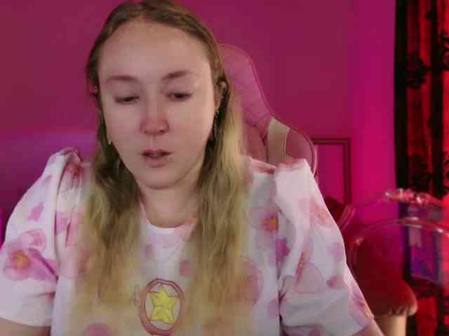 NylonQueen NylonQueen