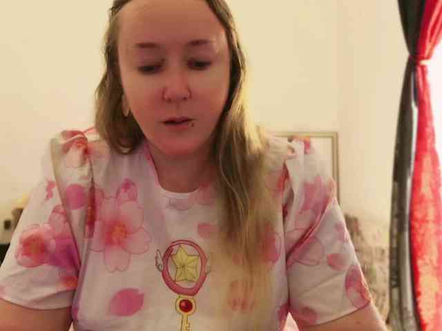 NylonQueen webcam