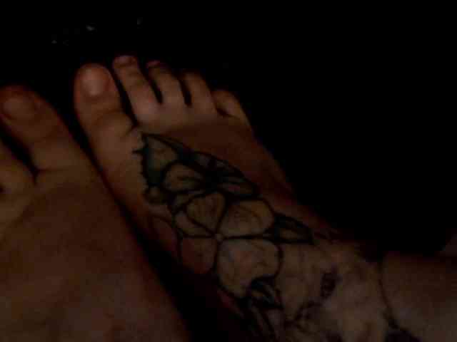 NylonQueen webcam