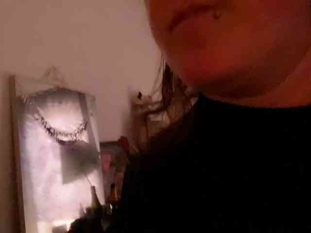 NylonQueen NylonQueen