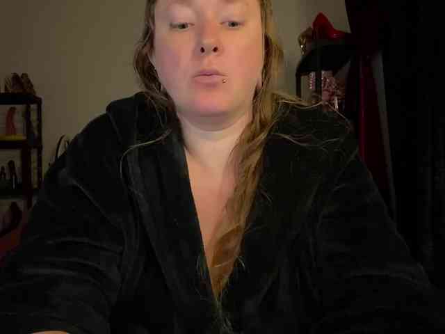 NylonQueen Live Webcam on BongaCams