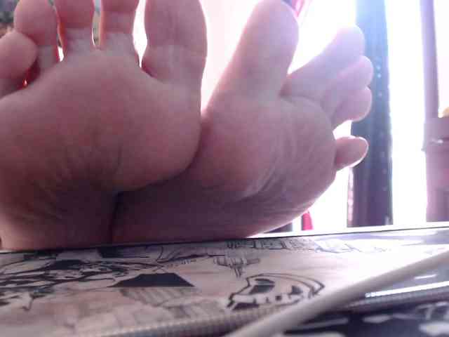 NylonQueen webcam