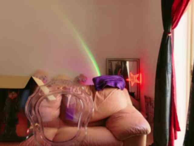 NylonQueen webcam
