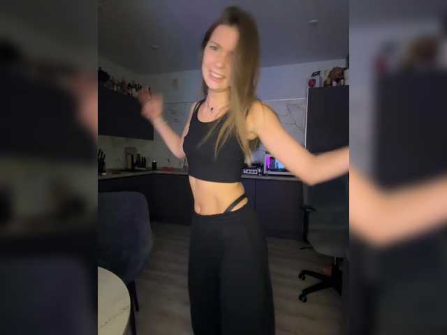 Sex chat gratuit in direct cu ann-den pe BongaCams