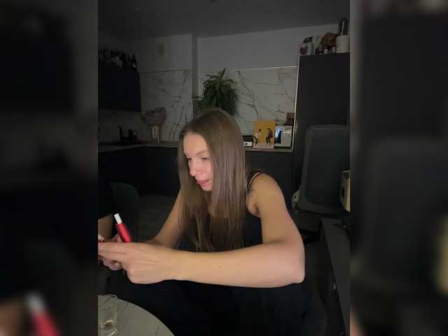 ann-den from BongaCams